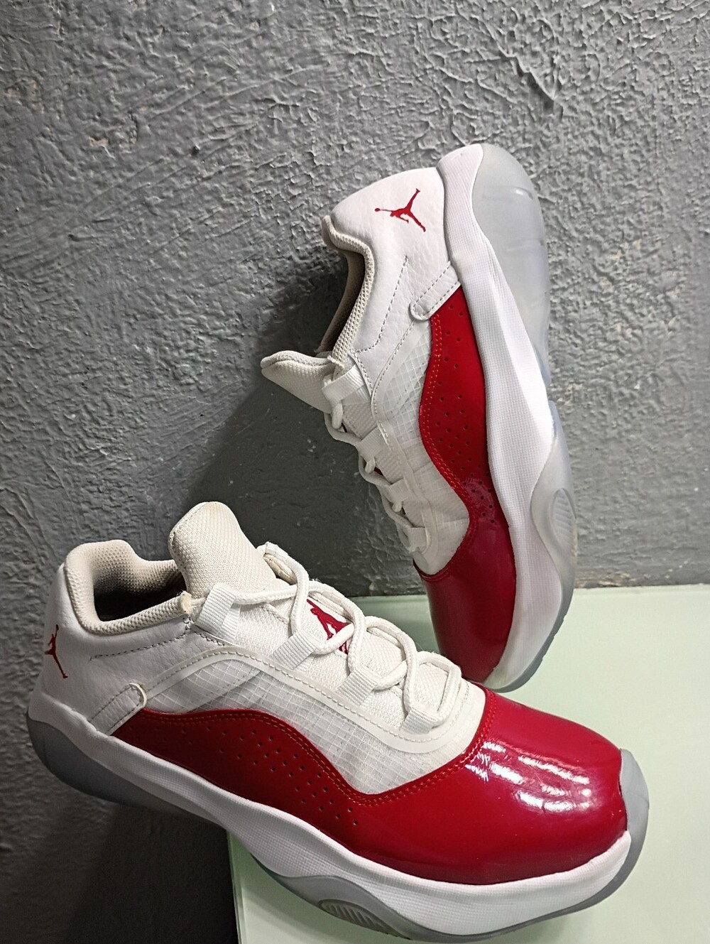 Air Jordan 11 CMFT Low 'White Gym Red' Athletic Sneakers Youth Size 6.5Y